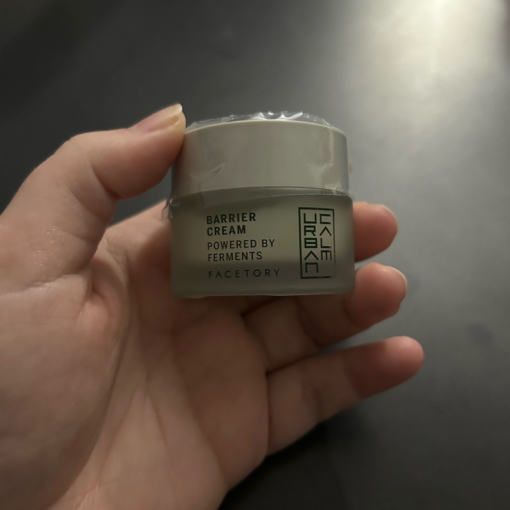Barrier Cream - White